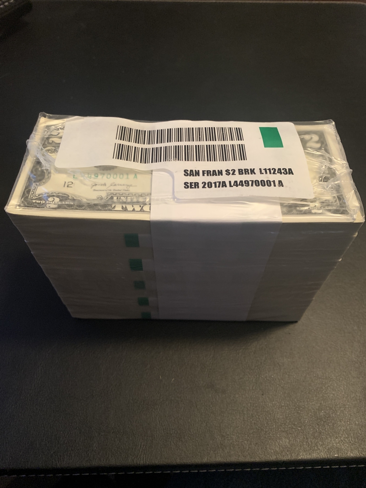 100 ($2) TWO DOLLAR BILLS UNCIRCULATED SEQUENCIAL - 2017A (BUY 2 AND SAVE)