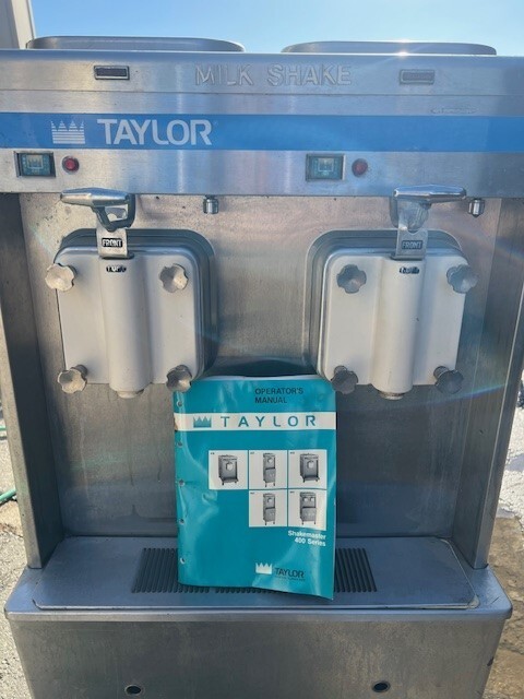 1985 TAYLOR MILKSHAKE / SOFT SERVE MACHINE