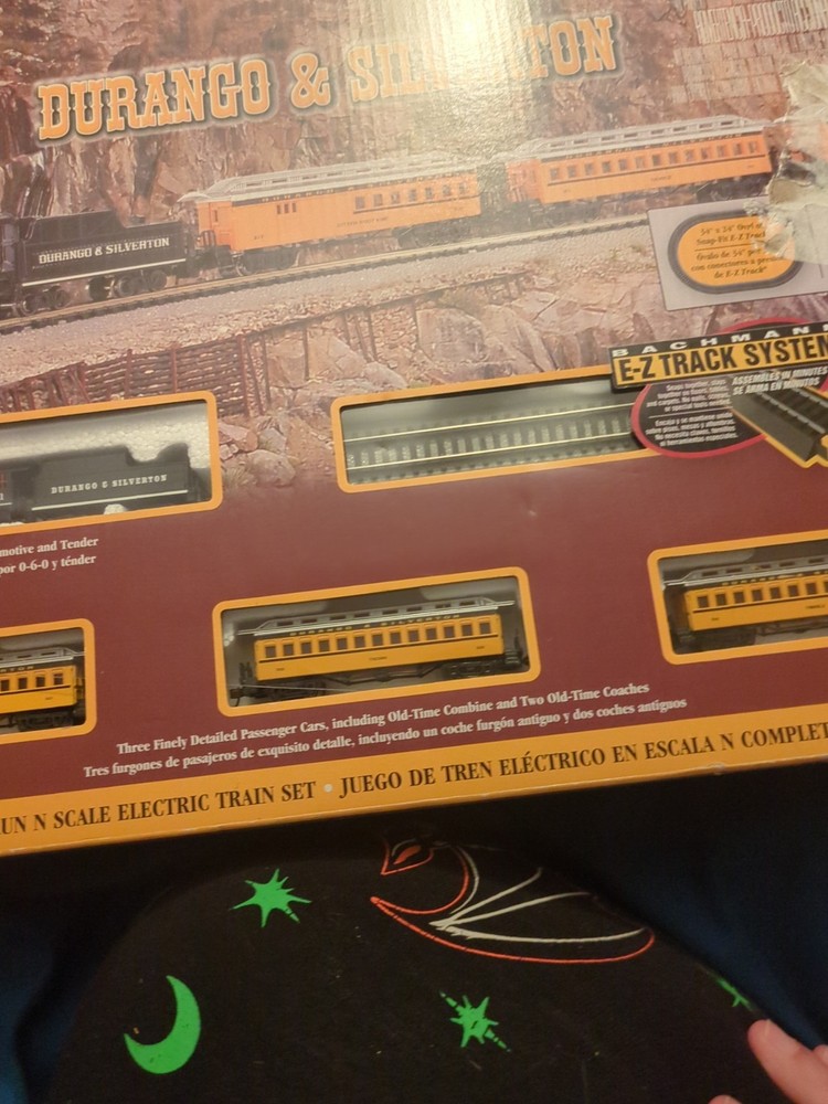 Bachmann 24020 N Scale Durango & Silverton Model Train Set