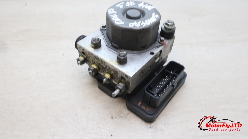 2014 DACIA SANDERO STEPWAY ABS PUMP MODULE 476605492R