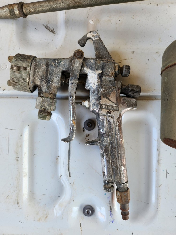 Vintage/ 2 Tools Binks Model 161 Kremlin Rare