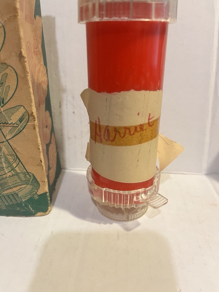 Vintage Gadget Master Cookie Press, used