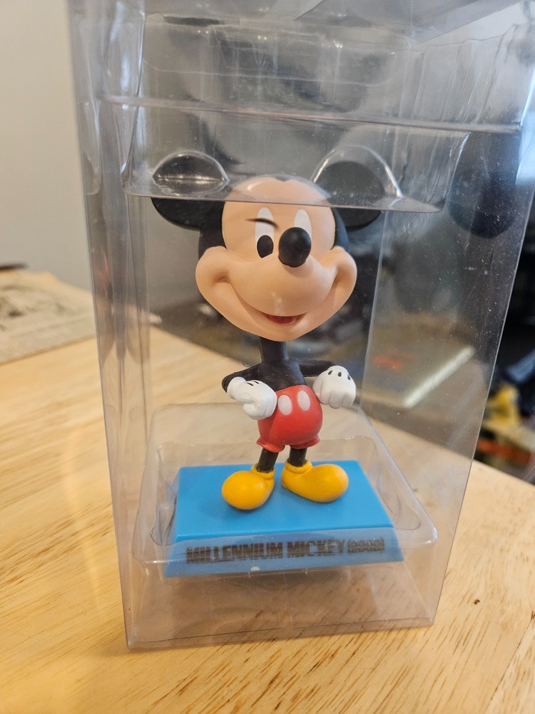 Millennium Mickey Mouse Bobble Head Figure (2000) Upper Deck Entertainment