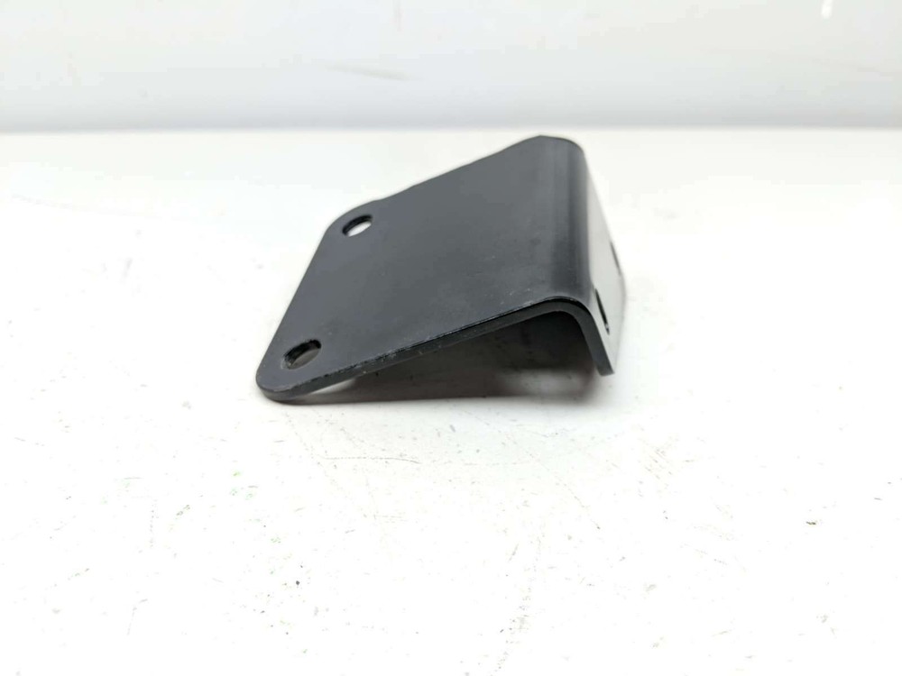 21 Tracker EV iS Mount Bracket (D)