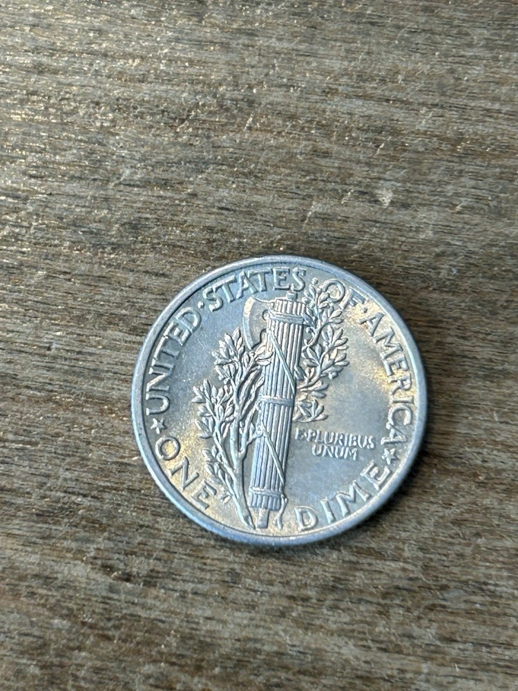 1942 Mercury Dime BU