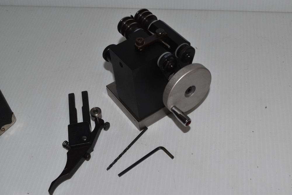 H&H IP PRECISION PUNCH GRINDER (LRC34)