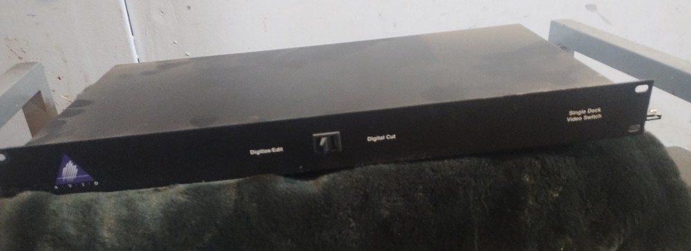Avid single Deck Video Switcher