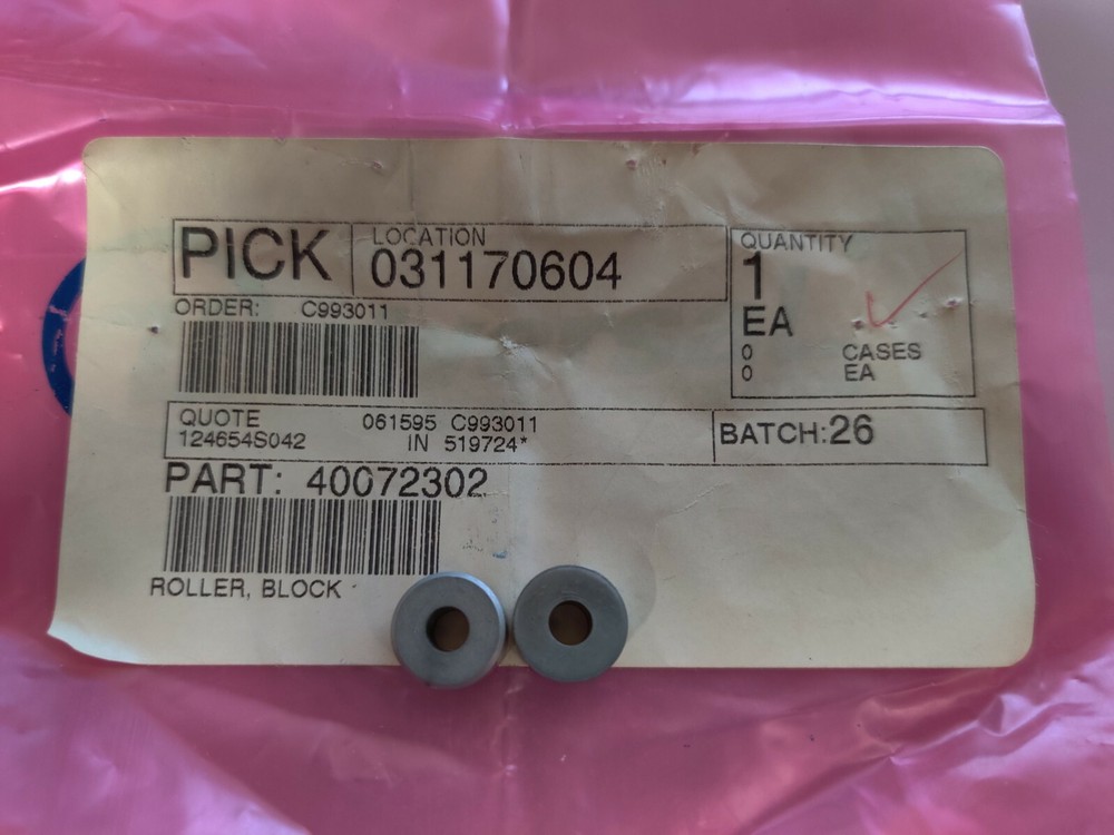 Universal Instruments Block Roller 40072302 Pack Of 2