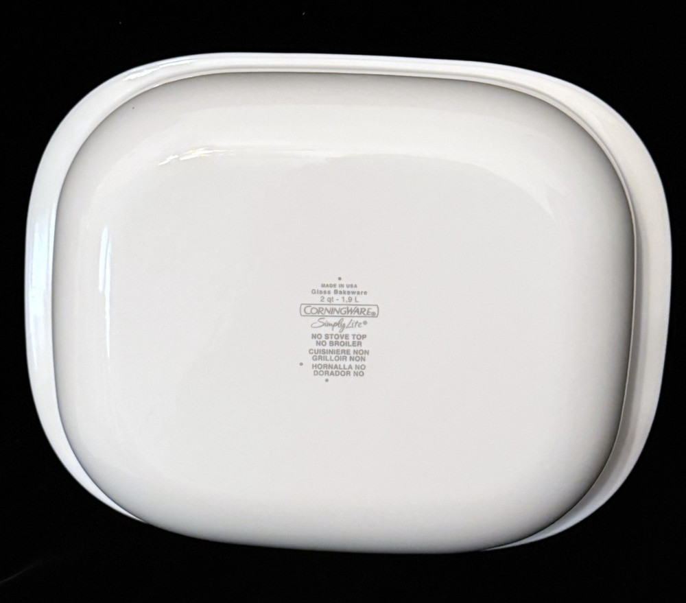 Vintage Corning Simply Lite 11" 2-Quart Rectangular Baking Dish White Glass