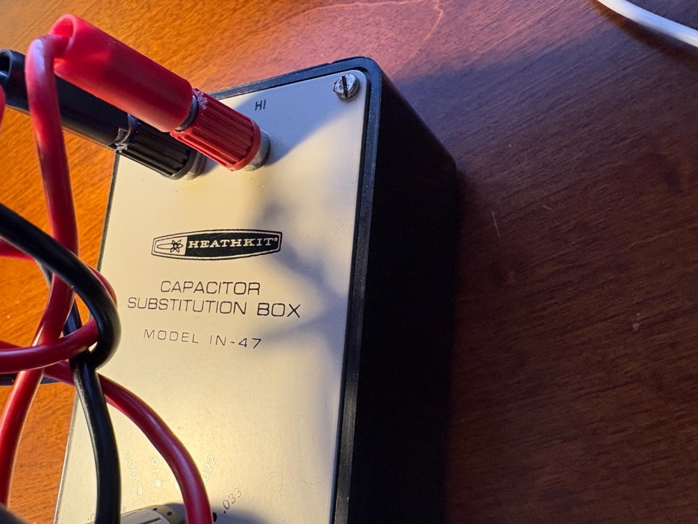 HEATHKIT VINTAGE Capacitor Substitution Box Model IN- 47, HAM Radio NOT TESTED