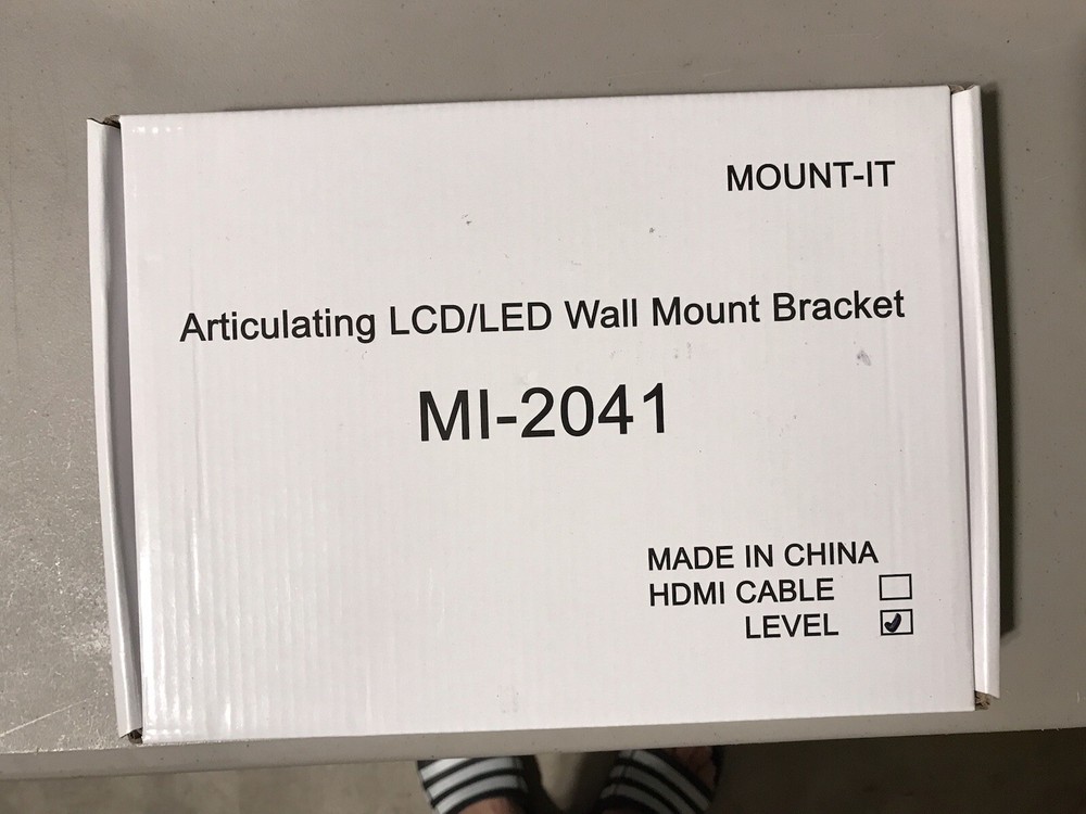 Mount-It *Articulating LCD/LED Wall Mount Bracket* (Model: MI-2041)