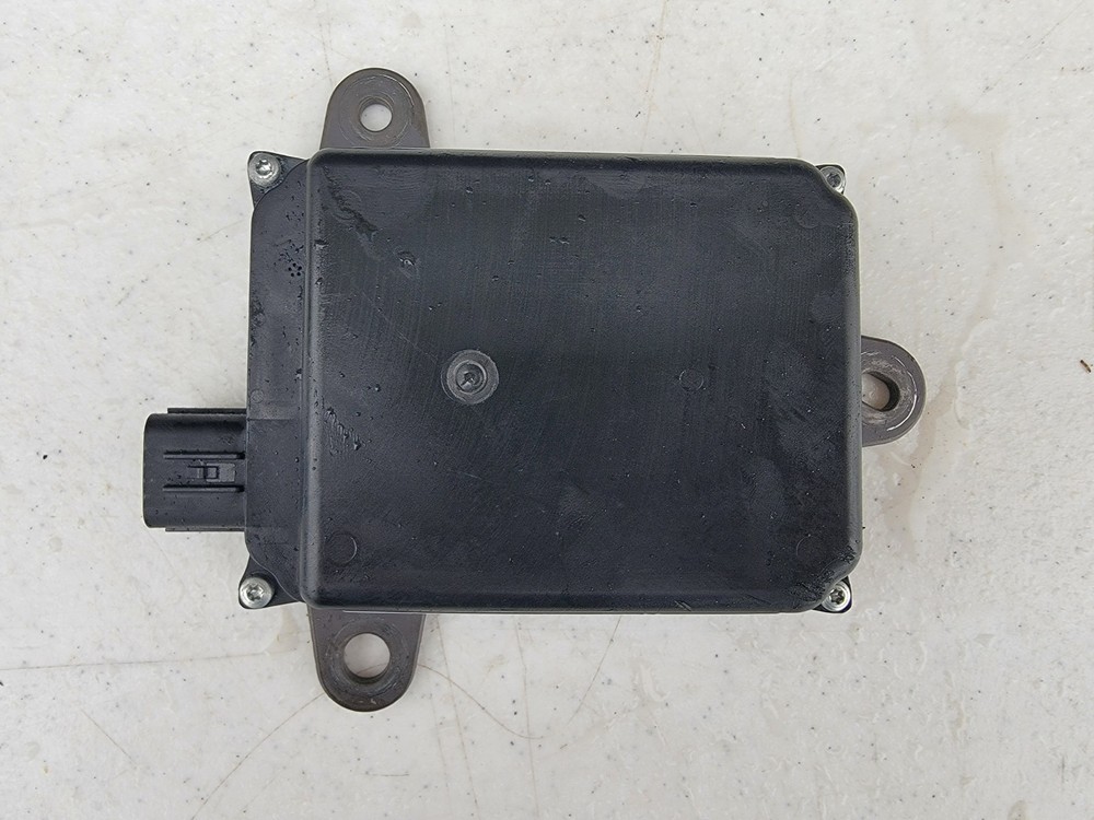 2017 Lexus ES350 Control Module Unit CCAF12LP1590T7 OEM