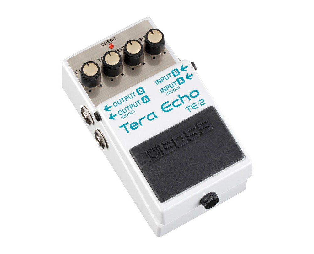 Boss TE-2 - Tera Echo + Gator 9V Power Supply Combo