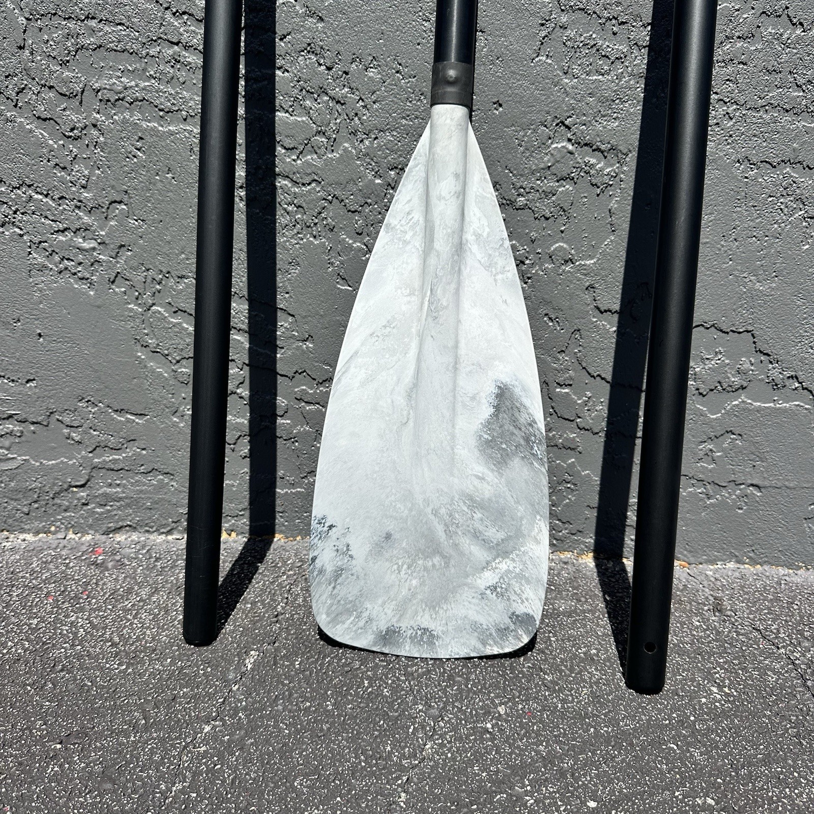 3-Piece Adjustable SUP Paddle –Lightweight, Floating Aluminum Shaft