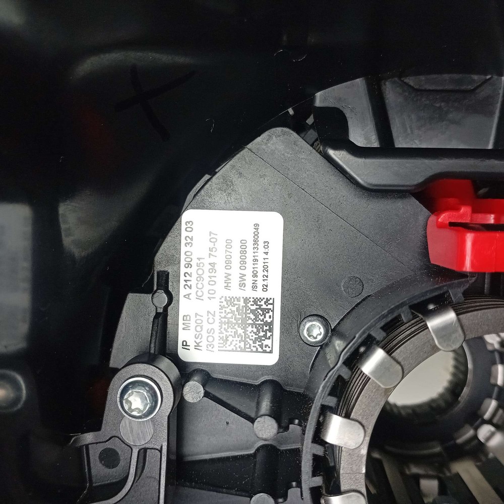 2009-2011 Mercedes-Benz E-Class STEERING ANGLE SENSOR A2129003203