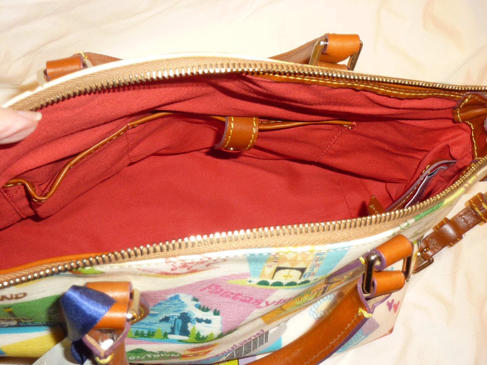 Disney Dooney & Bourke Disney World Retro Satchel Purse Bag Crossbody RARE NWT