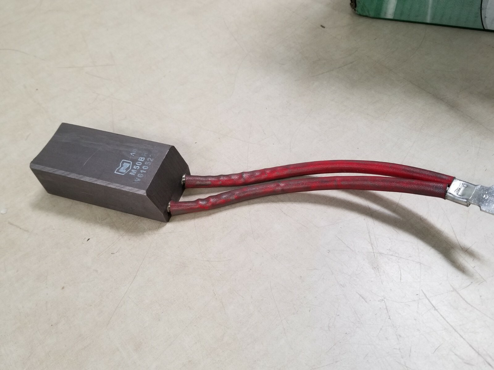 Morgan Carbon Brush Phase W61052365-M50BR Hitachi Bronze Rings 1.6-1.85 MW GE