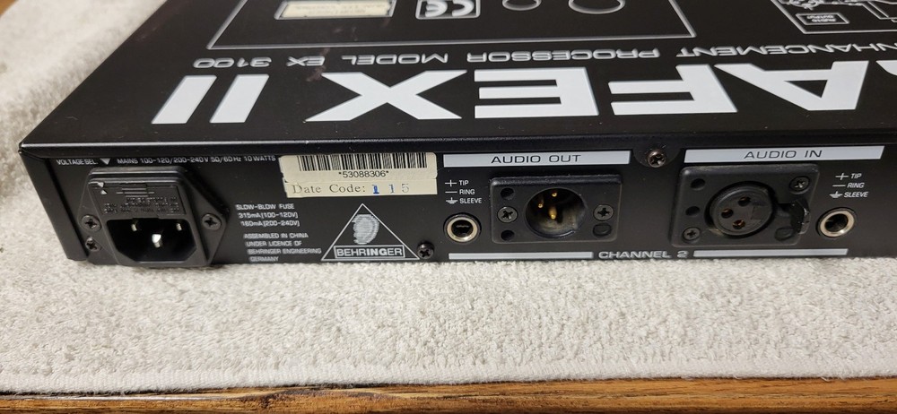 Behringer Ultrafex II EX3100 multiband sound enhancement processor excellent