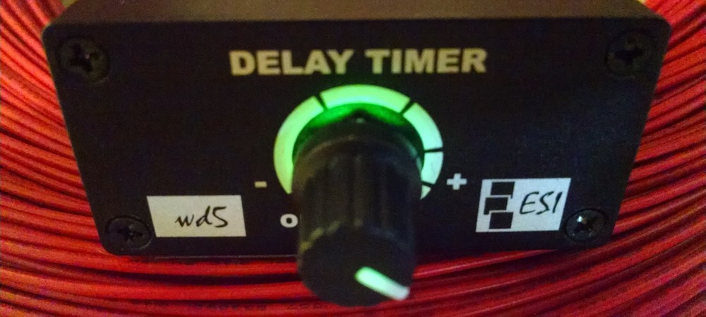 WIPER DELAY SWITCH WITH 2-30 SECOND DELAY UNIVERSAL FIT USE WITH 12 VOLT WIPERS