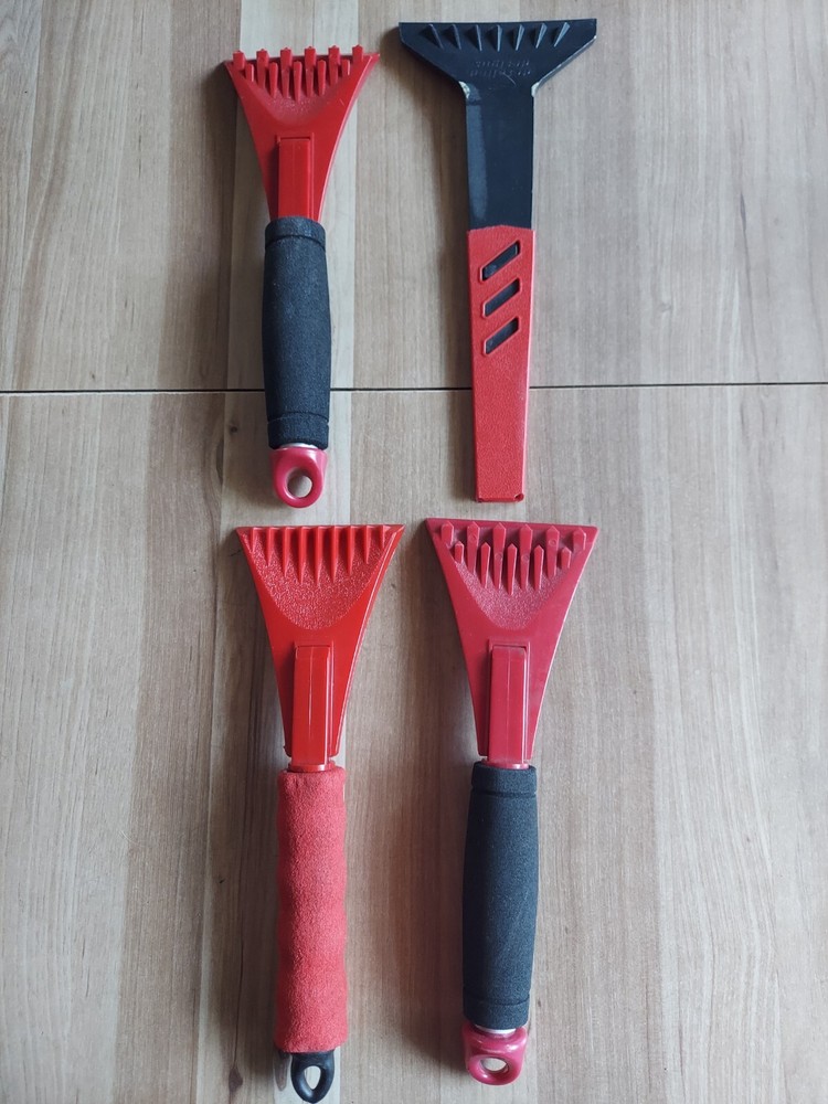WINDSHIELD 12 " FOAM GRIP  ICE SCRAPER SET OF 4
