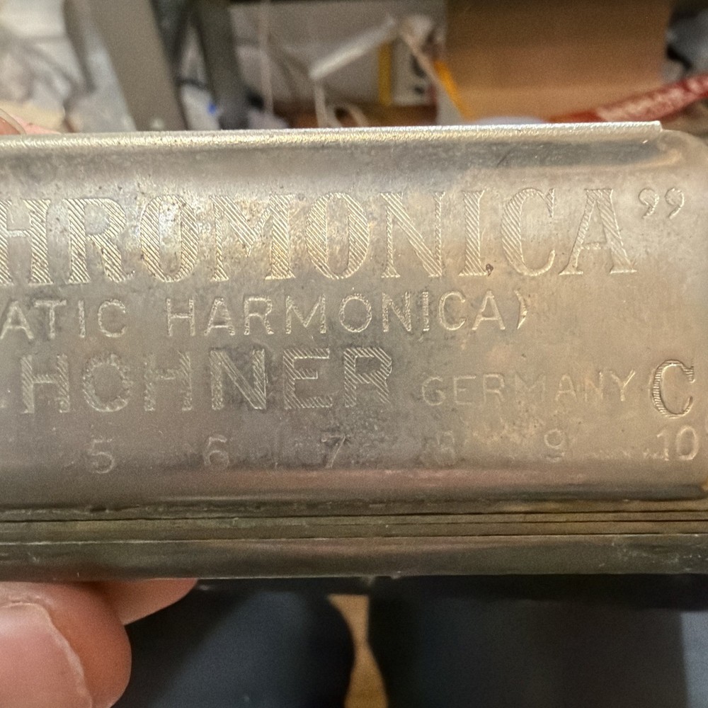 the chromonica Chromatic Harmonica c with case Germany
