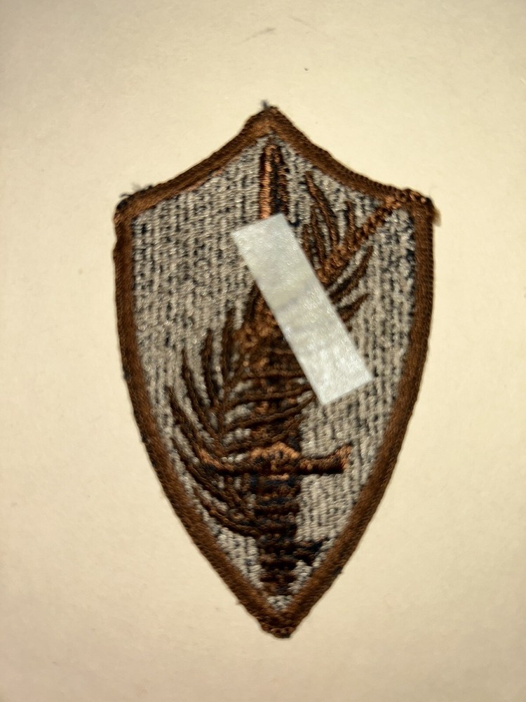 U.S. ARMY - CENTRAL COMMAND [CENTCOM] (DCU) DESERT - MERROWED EDGE UNIT PATCH