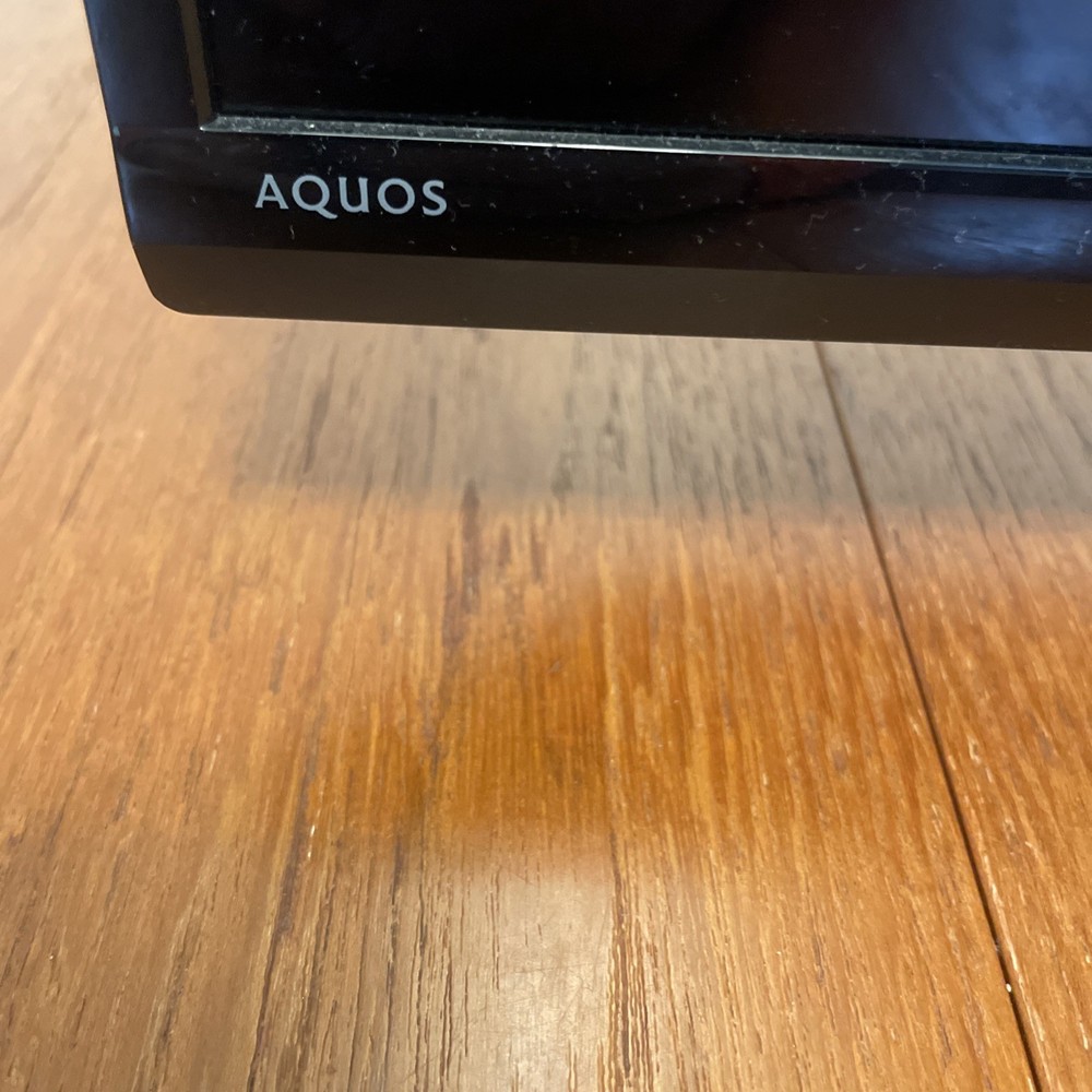 31” SHARP Liquid Crystal TV Model LC-32LE451U