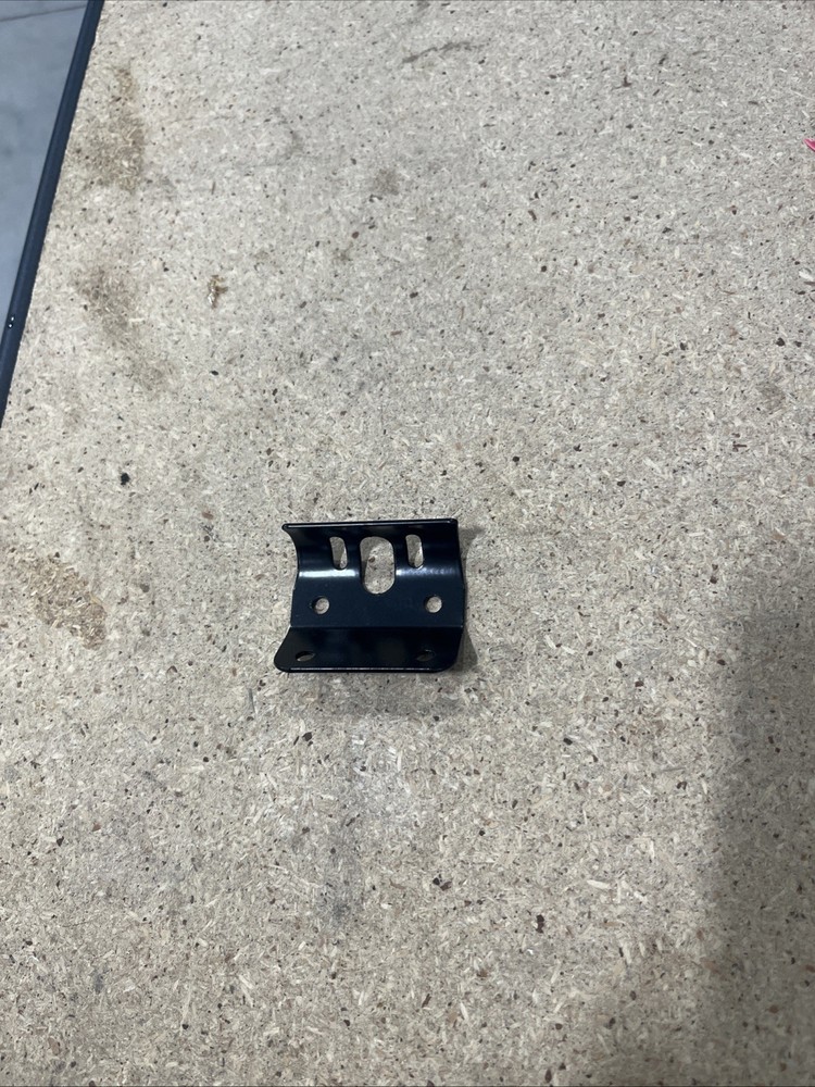 WHELEN ION MOUNT BRACKET