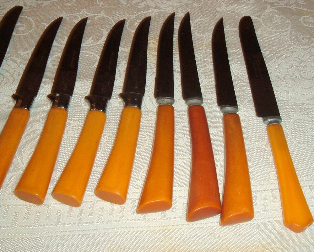 Vtg Bakelite 19 pc Flatware Butterscotch Black Green