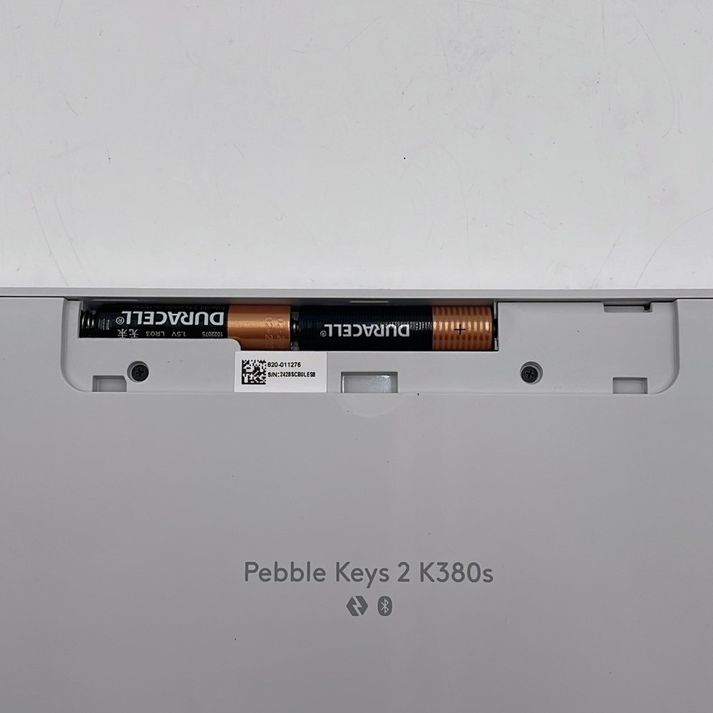 Logitech Pebble 2 Combo Wireless Keyboard and Mouse White - READ