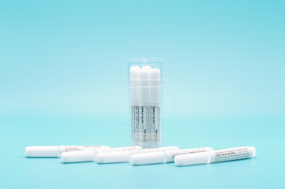 Quick Cyanoacrylate Repair kit