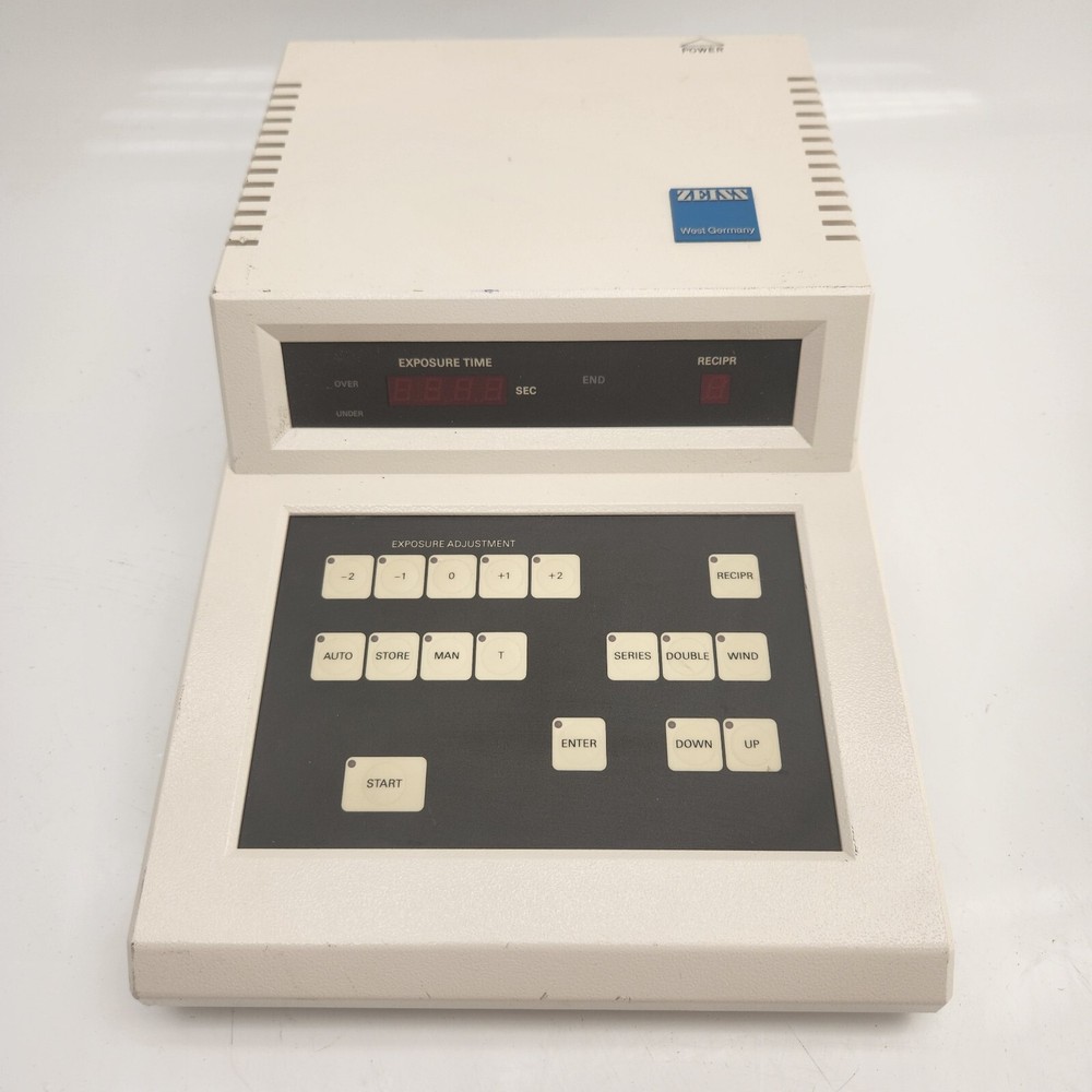 Carl Zeiss MC100 Exposure Controller | Powers On, Untested