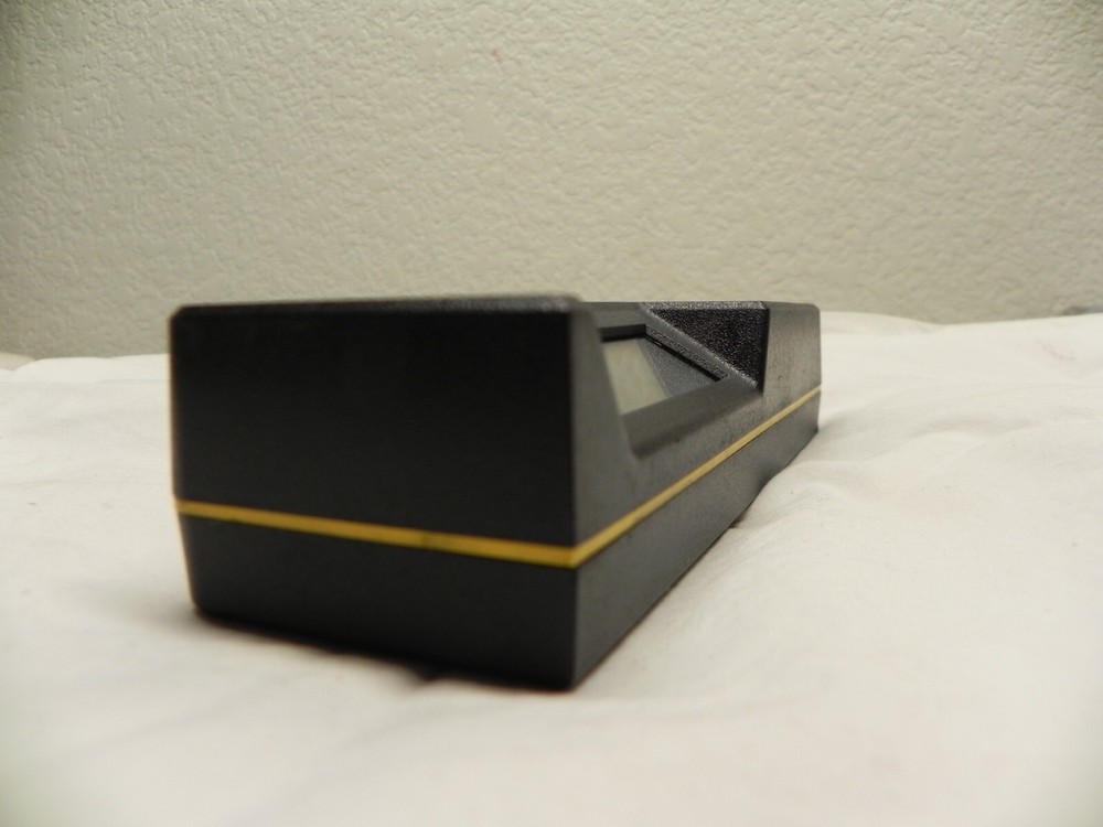 Smart Tool Digital Level Measuring 6-1/2'' Long (9 Volt Battery Needed)