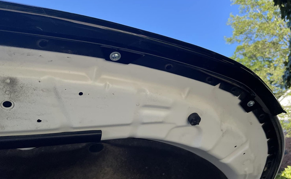 BugFlector II Hood Protector Bug Shield Deflector for 2016-2019 Ford Explorer