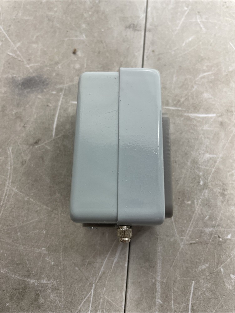TBSN-310 Tend Push Button Switch 10A 1.5Kw