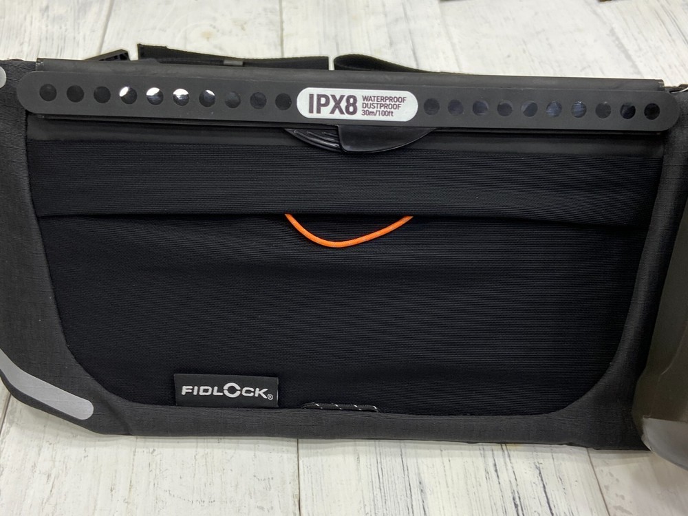Fidlock Hip Belt – Single + 450ml Twist Bottle