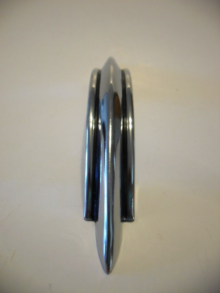 Vintage Chrome Drawer Pulls Stepped Sides Blk Lines Pointed Ends Amerock