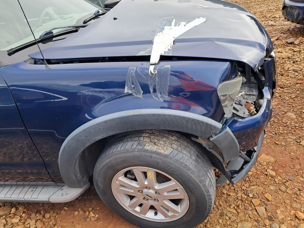 EXPLORER 2007 Glove Box 4815440