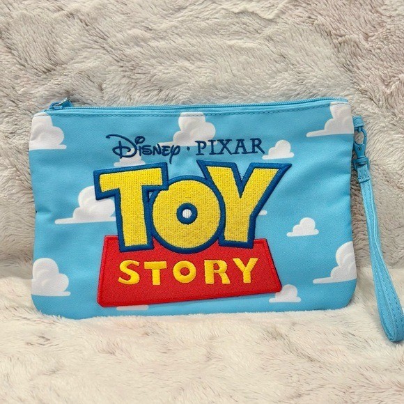 Disney Store Toy Story Wristlet Travel Bag Oh My Disney Woody Buzz