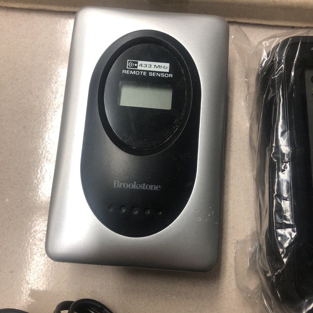 Brookstone Wireless Weather Forecaster New Open Box