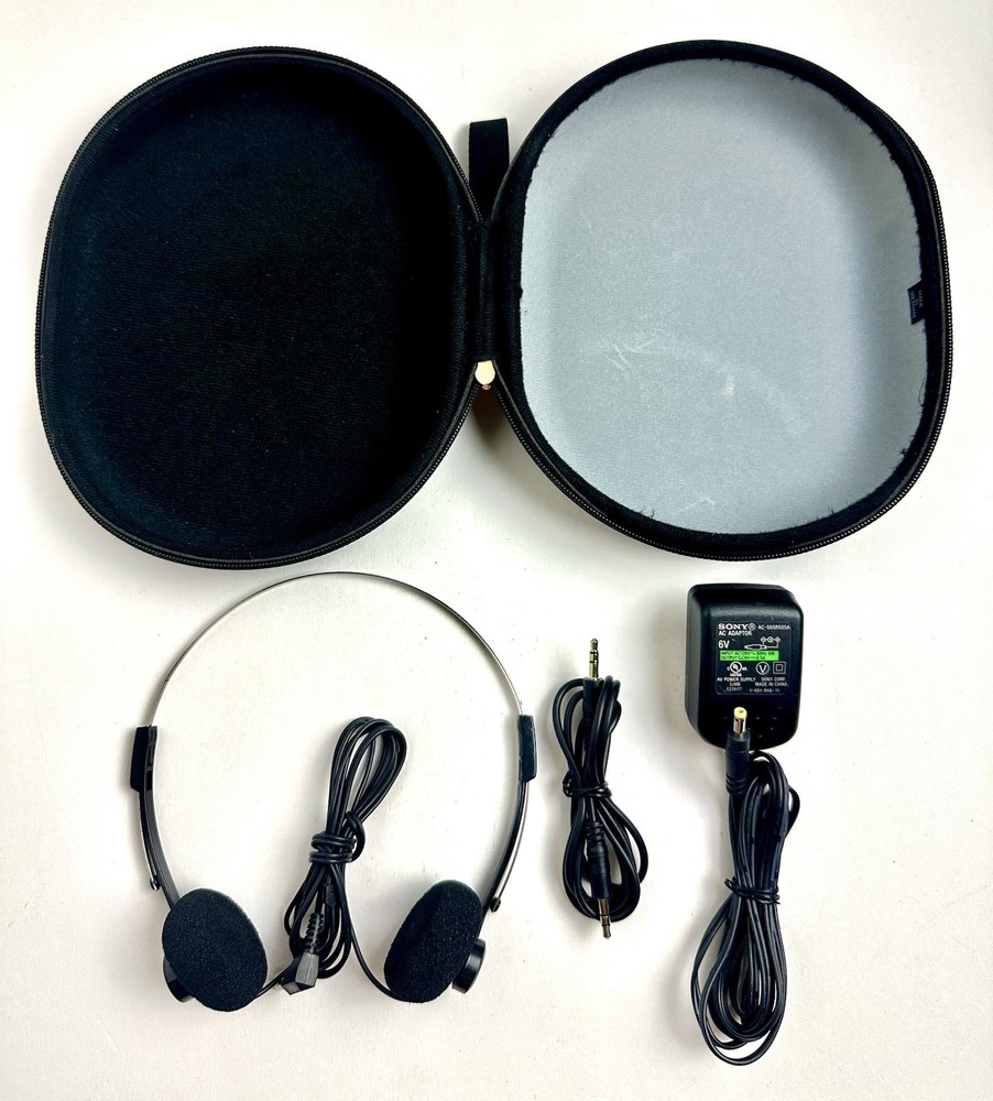 Sony CD Walkman D-MJ95 Portable CD Player, W Bundle, ( Tested ) Read Decription