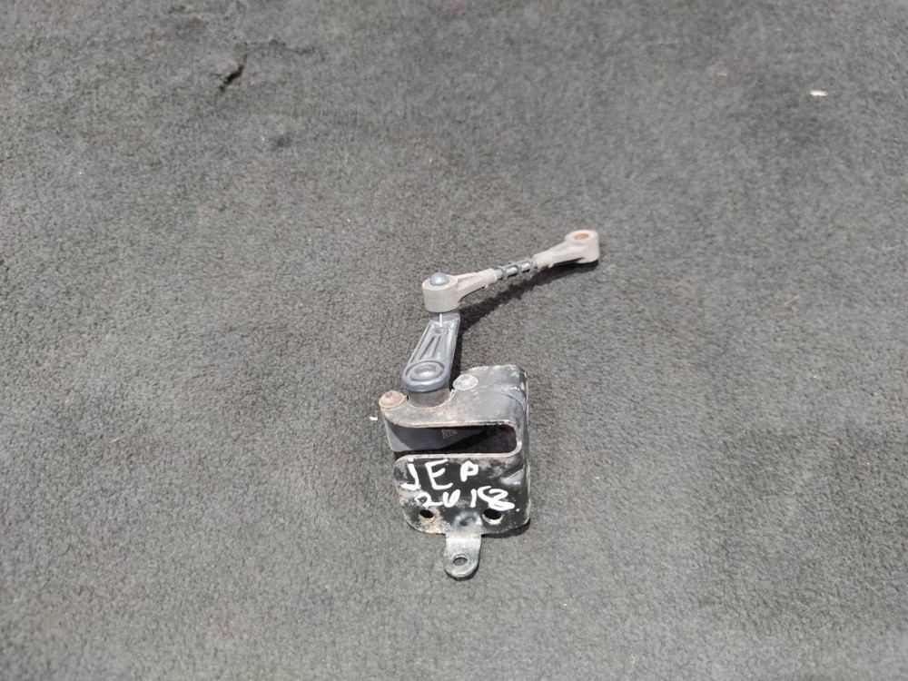 JAGUAR E-PACE X540 REAR HEIGHT LEVEL SENSOR J9C3-3C097-AA