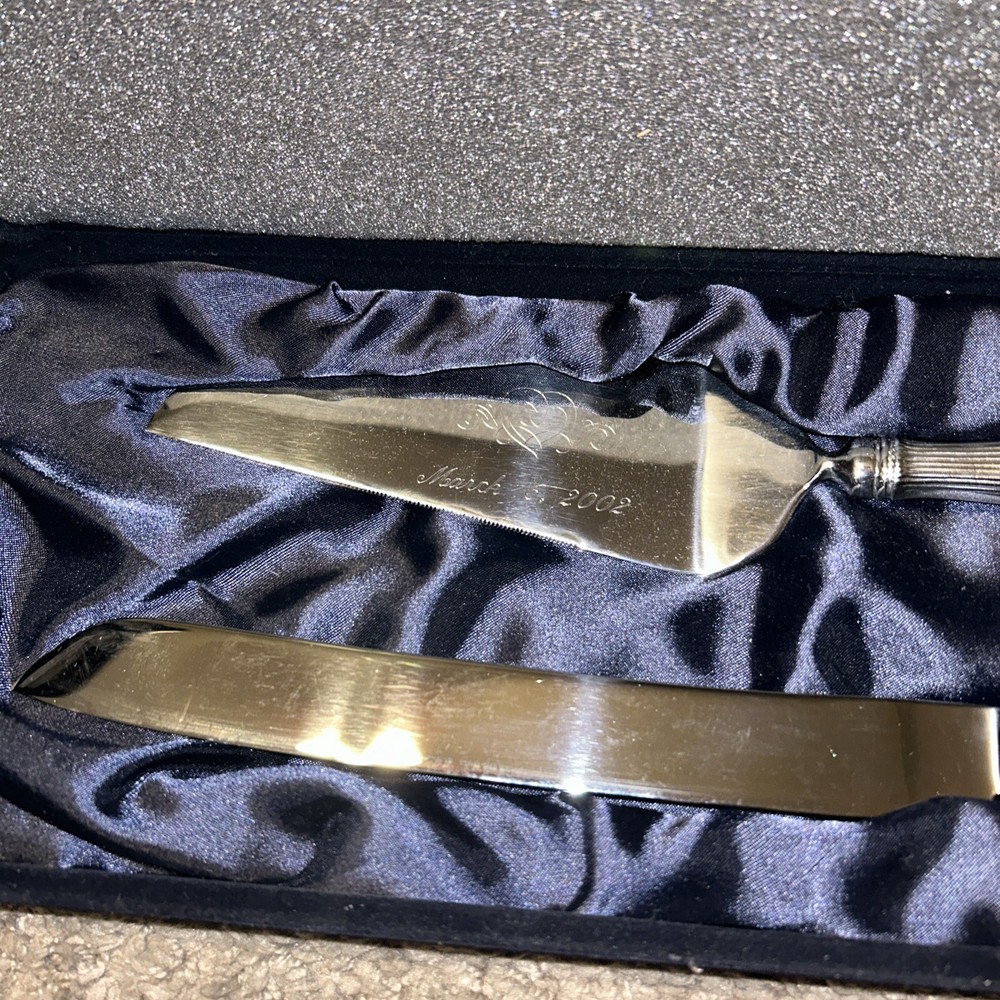 Things Remembered Cake Serving, Cutting Knife Set! QUALITY! SHARP! March 16 2002