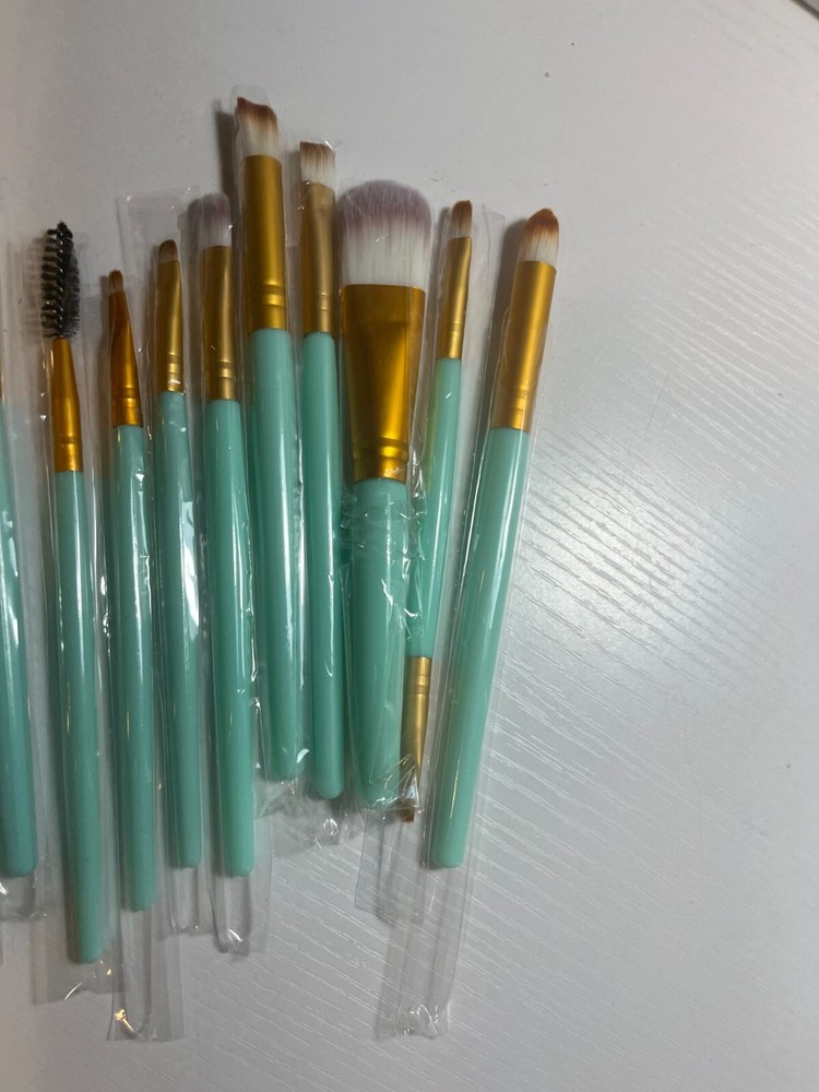 20pc Melady Multi-Function Cosmetic Makeup Brush Set, Green/Gold