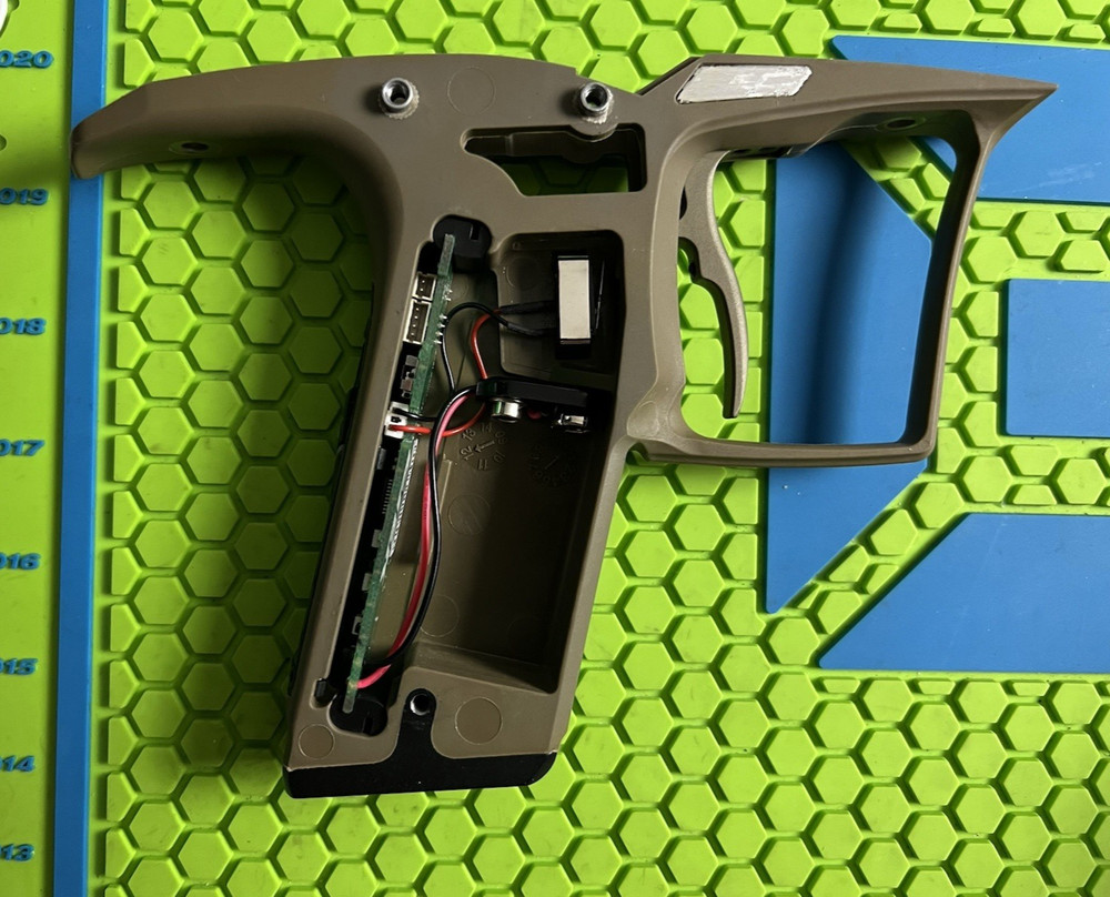 PLANET ECLIPSE ETEK 3 4 COMPOSITE TRIGGER FRAME + BOARD + MICROSWITCH PAINTBALL