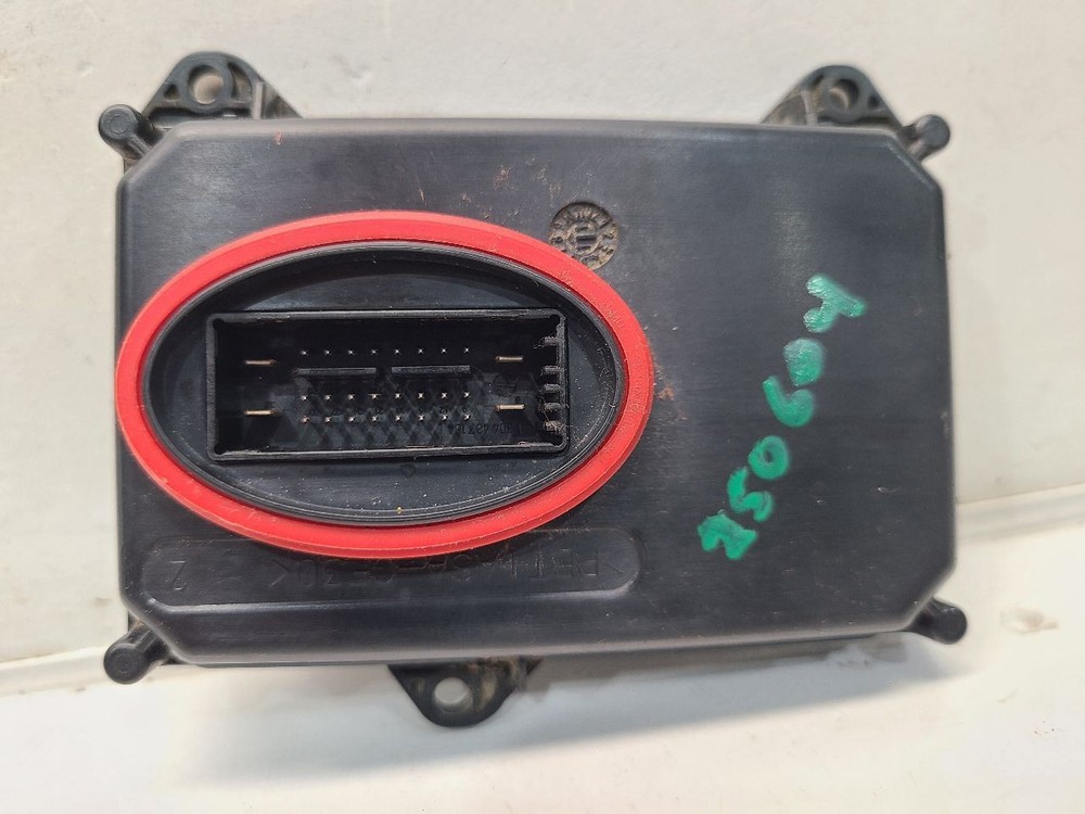 2012 Audi A7 Passenger Right Headlight Control Module PN: 4G8941329