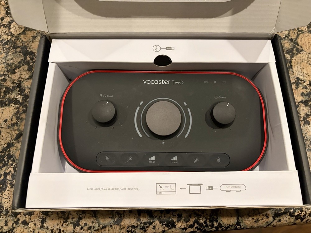 Focusrite Vocaster Two Podcasting Interface