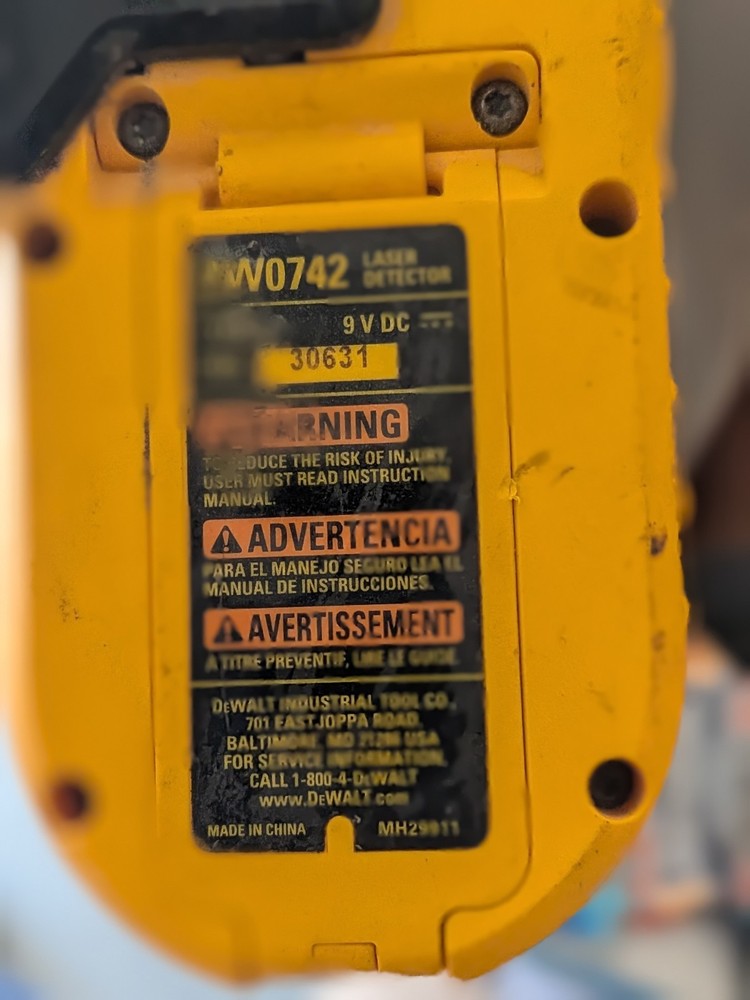 DeWalt DW0742 Laser Detector Receiver w/ Clamp | Construction Grad Level Sensor