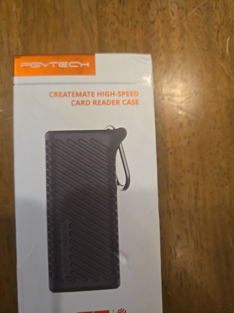 PGYTECH CreateMate High-Speed Card Reader Case