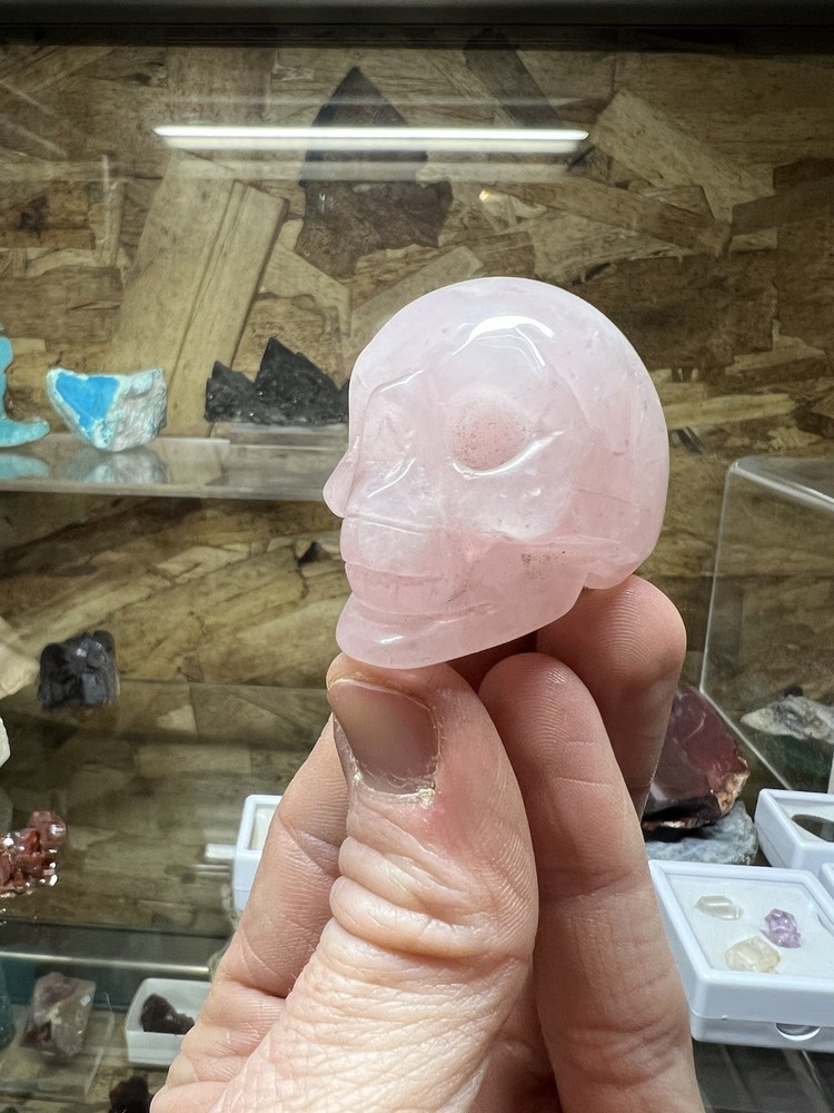 Rose Quartz Polished Crystal Skull: 83.96g
